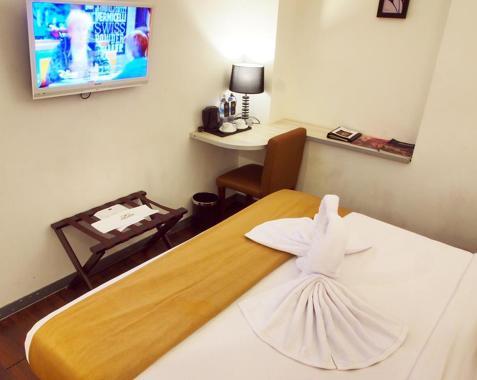 Maven Fatmawati Hotel Jakarta Room photo